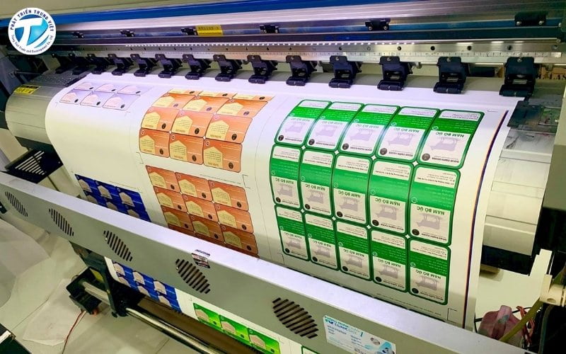 Máy in decal ứng dụng trong ngành quảng cáo